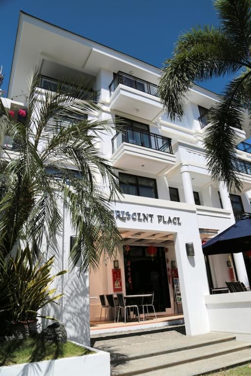 One Crescent Place Hotel Balabag  Exteriör bild